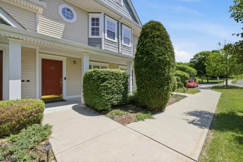 156 Old Farm Drive Allamuchy NJ 07838