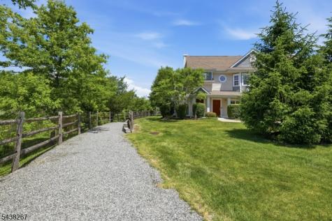 156 Old Farm Drive Allamuchy NJ 07838