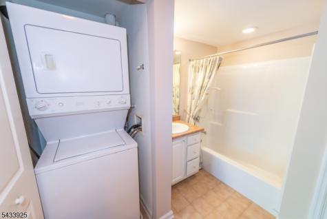 3215 Franklin Lane Rockaway NJ 07866