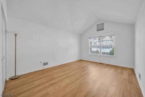 4 Woodmont Drive Randolph NJ 07869
