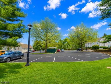 4 Woodmont Drive Randolph NJ 07869
