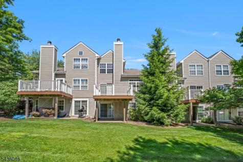 4 Woodmont Drive Randolph NJ 07869