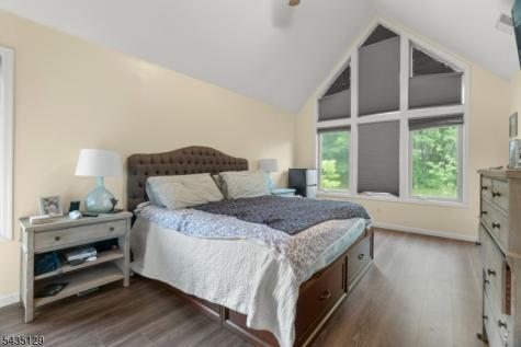 1 Wimbledon Drive 3 Vernon NJ 07462