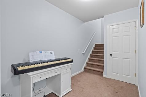 1 Wimbledon Drive 3 Vernon NJ 07462