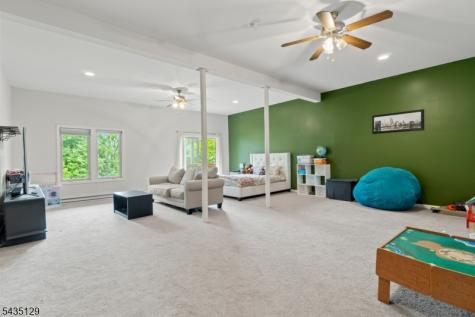 1 Wimbledon Drive 3 Vernon NJ 07462