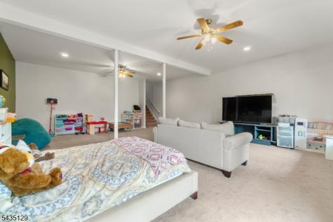 1 Wimbledon Drive 3 Vernon NJ 07462