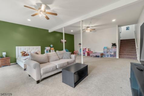 1 Wimbledon Drive 3 Vernon NJ 07462