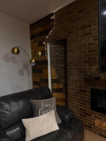 15 Tichenor Lane Newark NJ 07114
