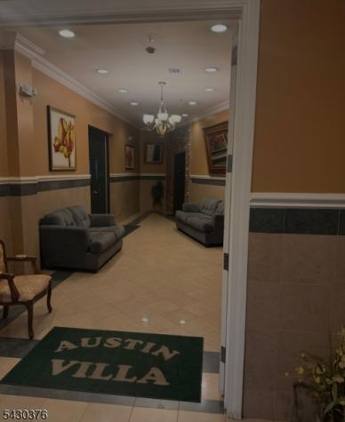 15 Tichenor Lane Newark NJ 07114