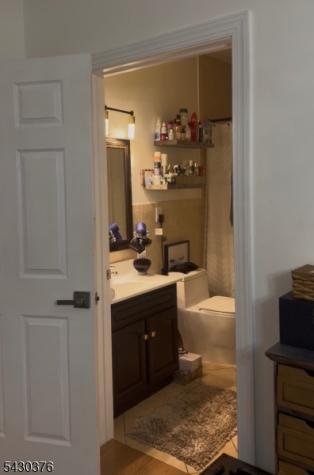 15 Tichenor Lane Newark NJ 07114
