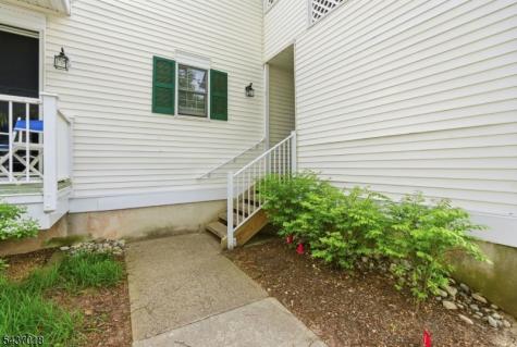 130 Smithfield Court Bernards NJ 07920