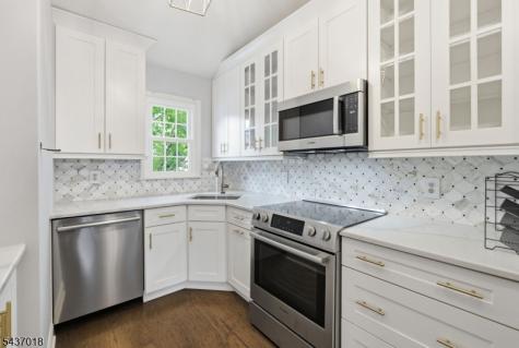 130 Smithfield Court Bernards NJ 07920
