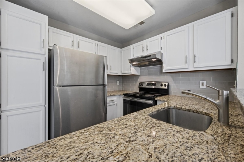 80 Wentworth Road Bedminster NJ 07921