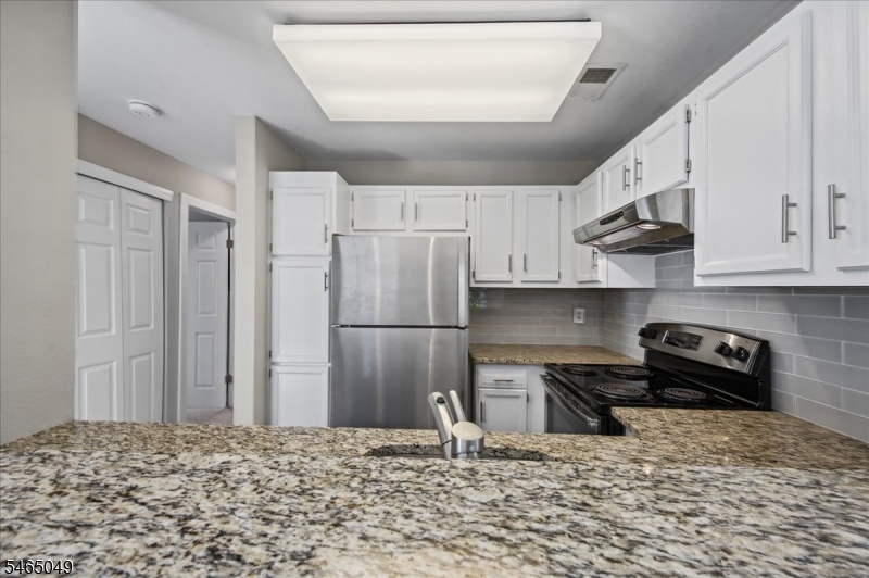 80 Wentworth Road Bedminster NJ 07921