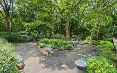 926 Bloomfield Avenue Glen Ridge Boro NJ 07028