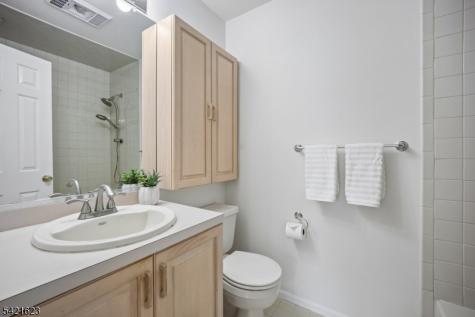 16 Hart Drive West Orange NJ 07052