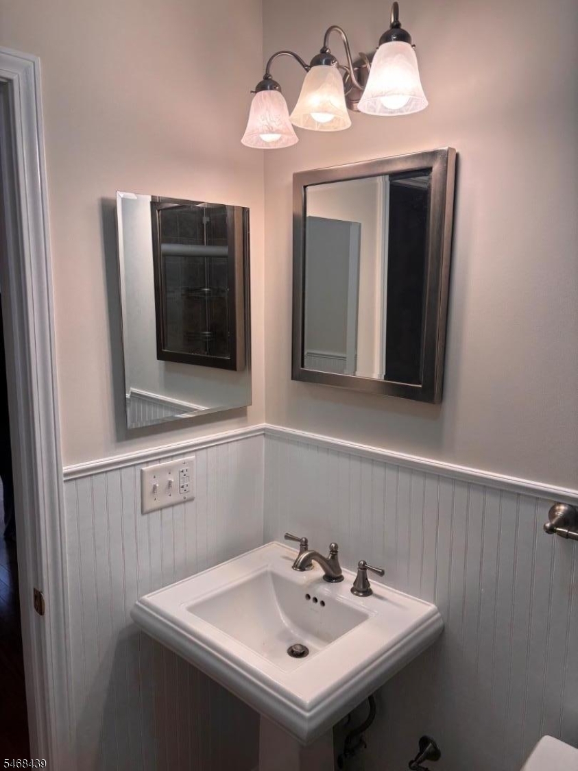 230 Old Farm Drive Allamuchy NJ 07838