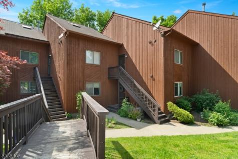 3 Port Royal Drive 3 Vernon NJ 07462