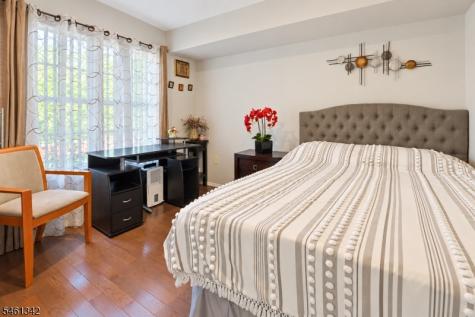 601 Tulsa Court Independence NJ 07840