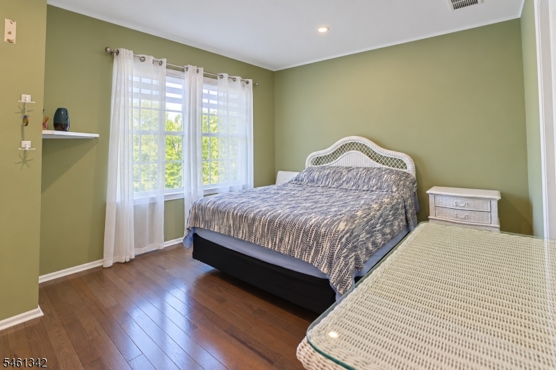 601 Tulsa Court Independence NJ 07840