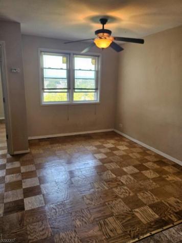 39 E 39th Street Paterson NJ 07514