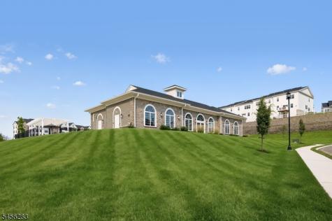 4 Biltmore Avenue East Hanover NJ 07031