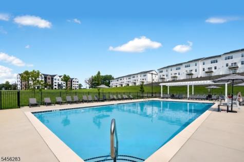 4 Biltmore Avenue East Hanover NJ 07031
