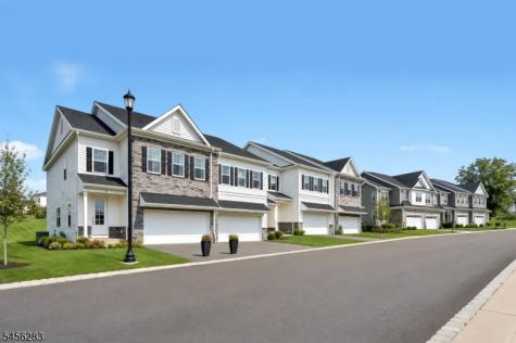 4 Biltmore Avenue East Hanover NJ 07031