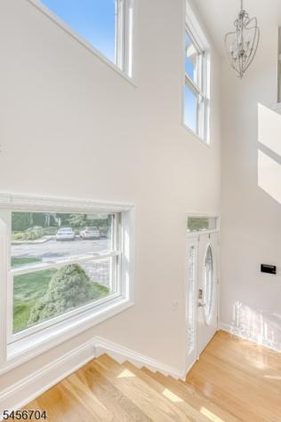 1202 Whitney Lane Allendale NJ 07401