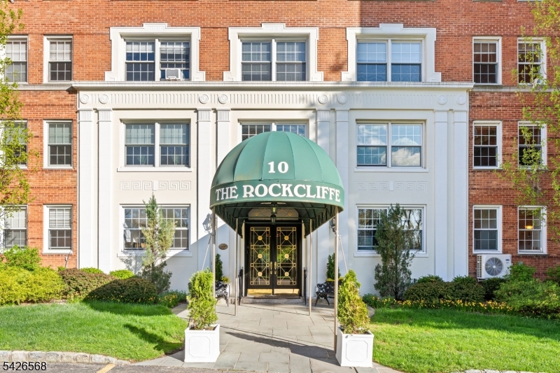 10 Crestmont Road Montclair NJ 07042