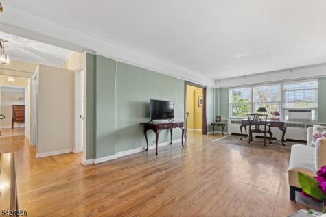 10 Crestmont Road Montclair NJ 07042