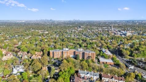 10 Crestmont Road Montclair NJ 07042