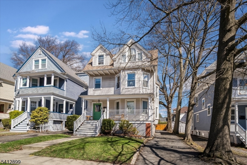 41 Montague Place Montclair NJ 07042