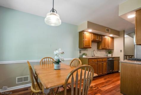 3202 Stowe Lane Mahwah NJ 07430