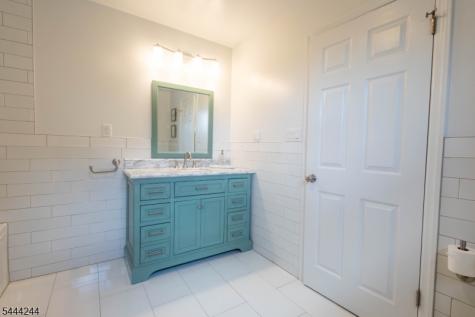 107 Rock Ledge Terrace Haledon NJ 07508