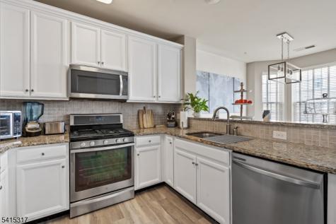 75 Wesmont Drive Wood-ridge NJ 07075