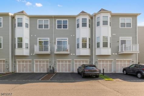 75 Wesmont Drive Wood-ridge NJ 07075