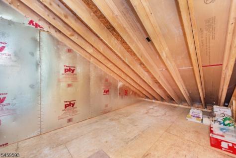 208 Welsh Place Morris Plains NJ 07950