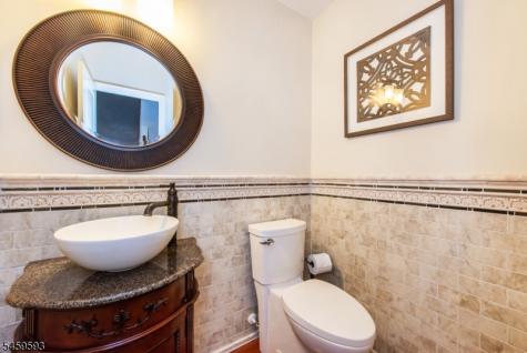 208 Welsh Place Morris Plains NJ 07950