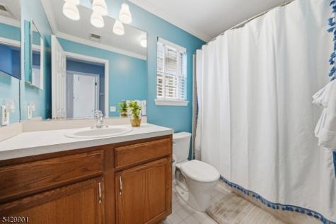 7 Witherspoon Court Morris NJ 07960