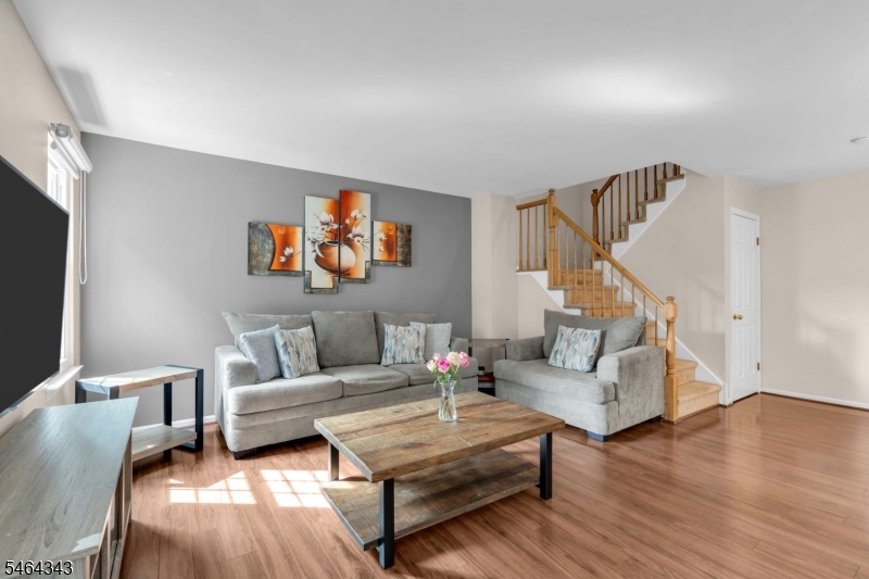12 Munsee Trail Branchburg NJ 08876