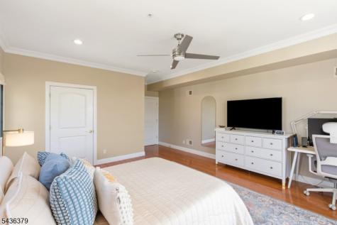 1677 Springfield Ave -15 Maplewood NJ 07040