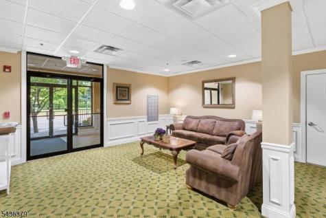 1677 Springfield Ave -15 Maplewood NJ 07040