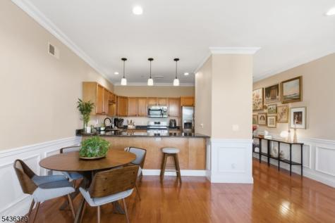 1677 Springfield Ave -15 Maplewood NJ 07040