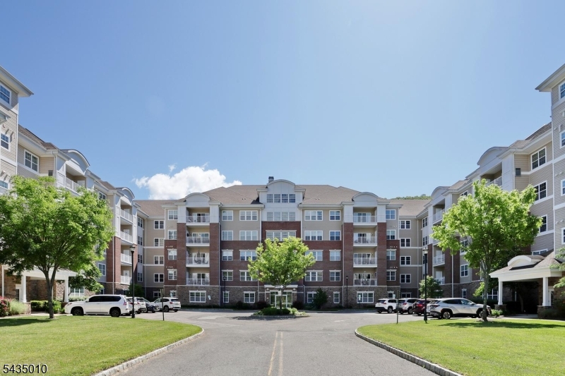 3118 Warrens Way Wanaque NJ 07465