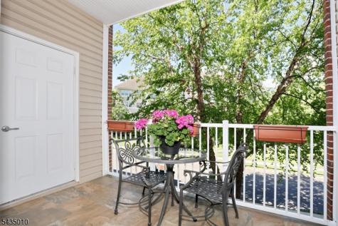 3118 Warrens Way Wanaque NJ 07465