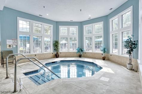 3118 Warrens Way Wanaque NJ 07465