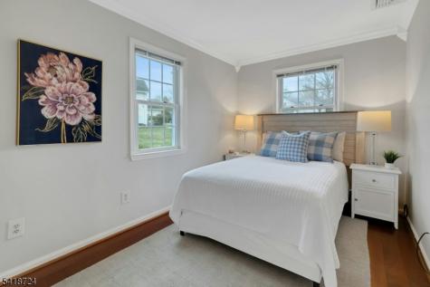 30 Coachlight Drive Chatham NJ 07928