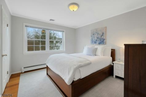 30 Coachlight Drive Chatham NJ 07928