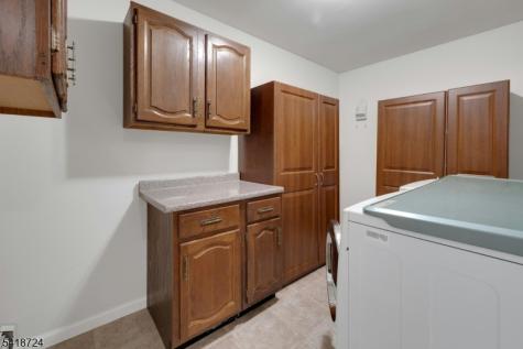 30 Coachlight Drive Chatham NJ 07928